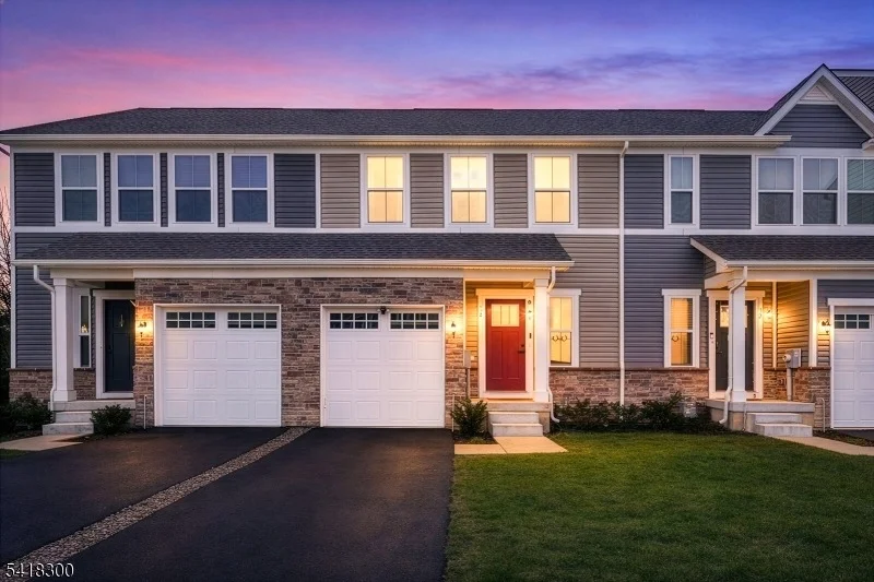 Unit for sale at 14 Pratt Ln, Lawrence Twp., NJ 08648-2340