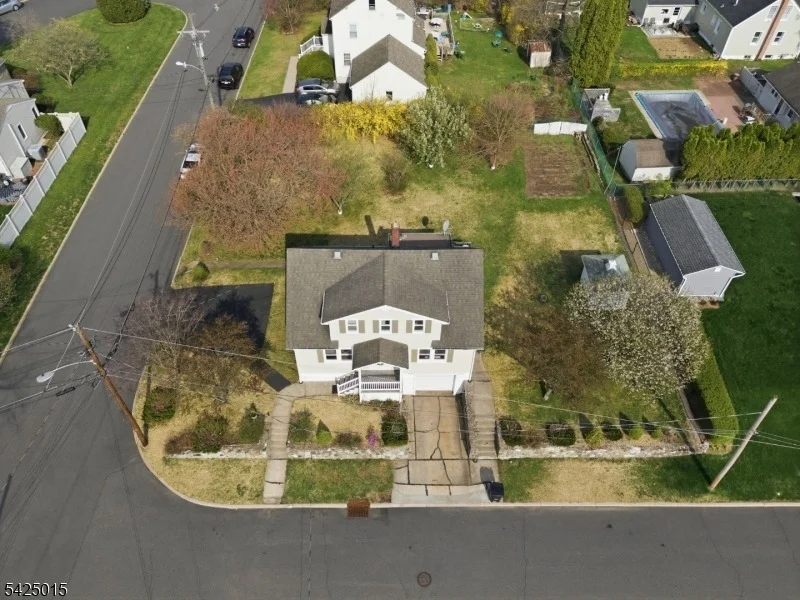 Unit for sale at 5 Oak St, Netcong Boro, NJ 07857-1412