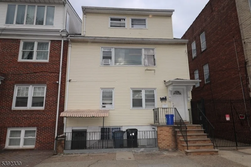 Unit for sale at 233 Adams St, Newark City, NJ 07105-2014