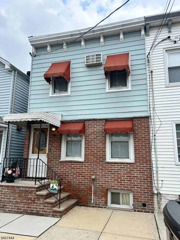 Unit for sale at 63 Garrison St, Newark City, NJ 07105-3016