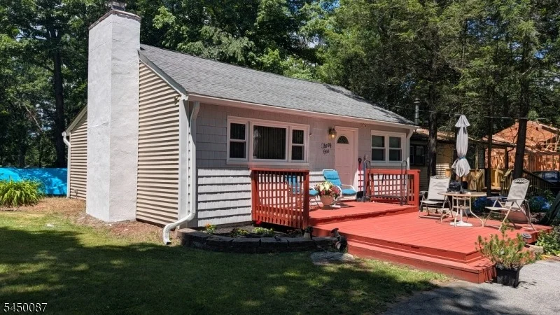 Unit for sale at 31 Hewitt Rd, West Milford Twp., NJ 07421-1105