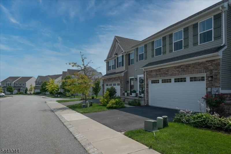 Unit for sale at 14 Cypress Ln, Sparta Twp., NJ 07871-3584