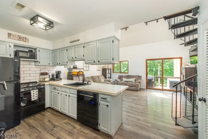 Unit for sale at 2 Steamboat Dr, Vernon Twp., NJ 07462-4530