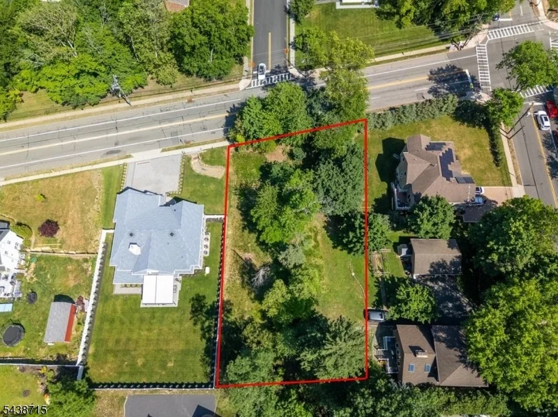 Unit for sale at 234 Ridge Rd, Cedar Grove Twp., NJ 07009-1922