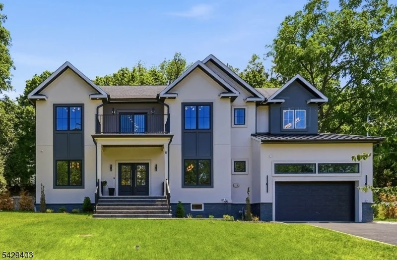 Unit for sale at 11 Rale Ter, Livingston Twp., NJ 07039-4715