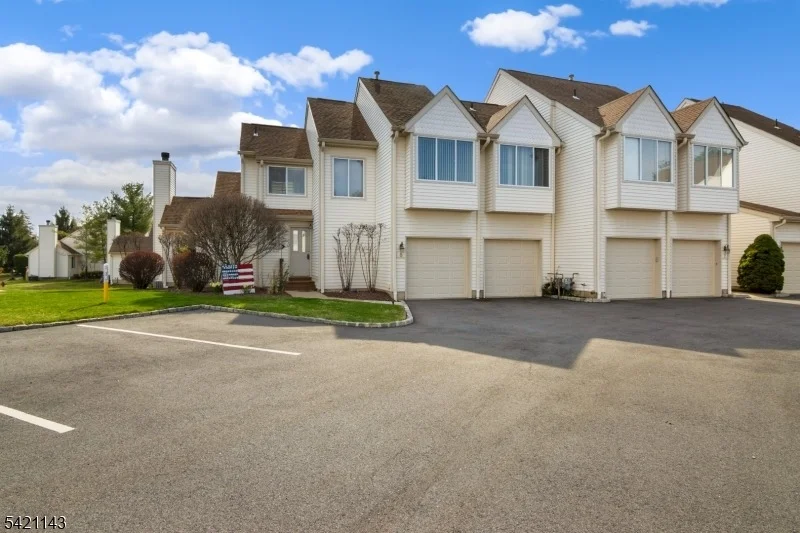 Unit for sale at 8 Russell Ct, Montville Twp., NJ 07045-9142