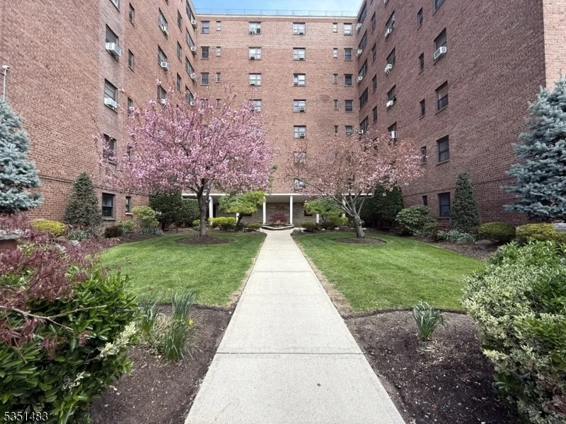 Unit for sale at 208 Anderson St, Hackensack City, NJ 07601-2300