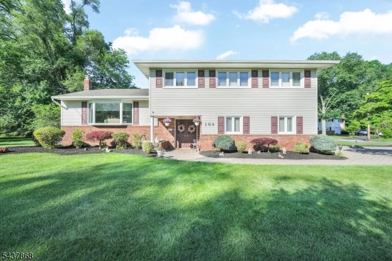 Unit for sale at 184 Andover Dr, Wayne Twp., NJ 07470-2958