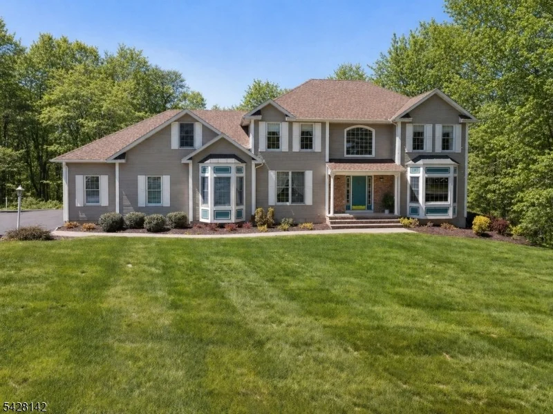 Unit for sale at 7 Cecilia Ct, Vernon Twp., NJ 07462-3019
