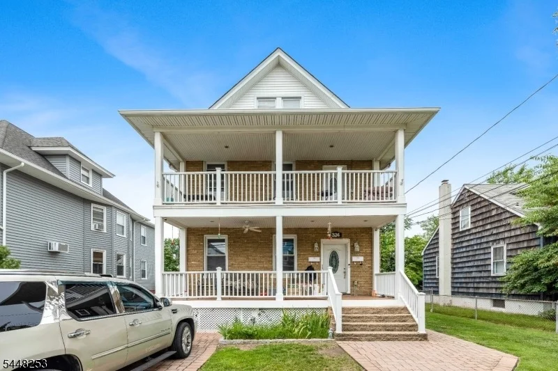 Unit for sale at 324 Union St, Carlstadt Boro, NJ 07072-1108