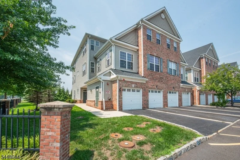 Unit for sale at 2 Station Sq, Union Twp., NJ 07083-8090