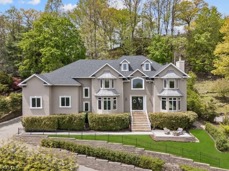 Unit for sale at 228 Highland Ave, Montclair Twp., NJ 07043-1010