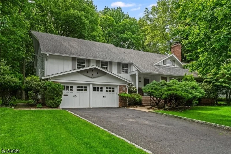 Unit for sale at 1110 Minisink Way, Westfield Town, NJ 07090-3727