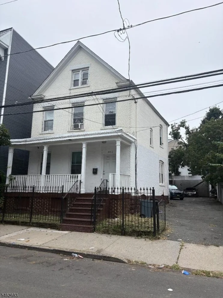 Unit for sale at 862 S 18Th St, Newark City, NJ 07108-1132
