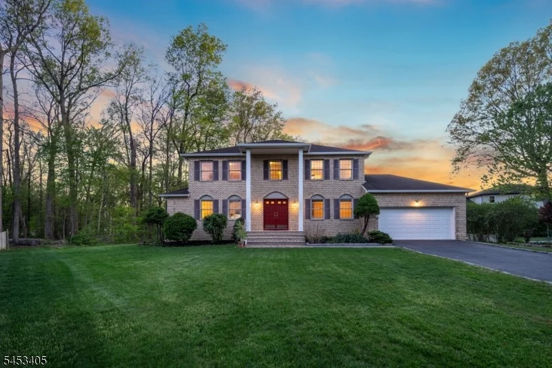 Unit for sale at 19 Lorie Dr, East Hanover Twp., NJ 07936-1322