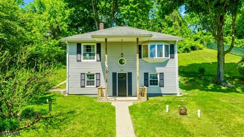 Unit for sale at 58 Cork Hill Rd, Ogdensburg Boro, NJ 07439-1212
