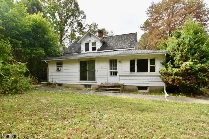 Unit for sale at 29 Moosepac Ln, Jefferson Twp., NJ 07438-8844