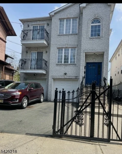 Unit for sale at 128 Lincoln Ave, Newark City, NJ 07104-3019