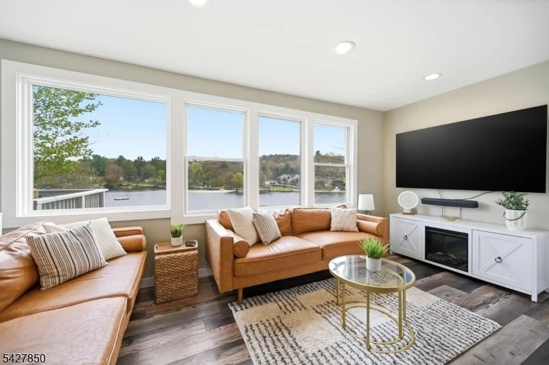 Unit for sale at 51 Goldfinch Ln, West Milford Twp., NJ 07421-2607