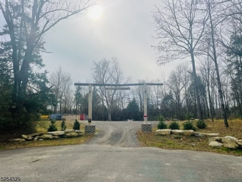 Unit for sale at 2 Davon Ln, Hardyston Twp., NJ 07419-2632