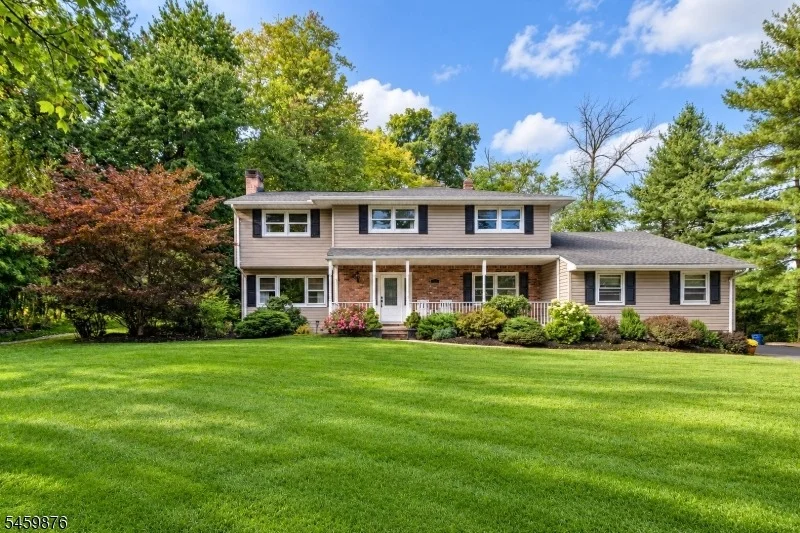 Unit for sale at 6 White Oak Ln, Montville Twp., NJ 07045-9657
