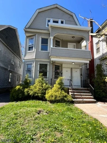 Unit for sale at 132 Mapes Ave, Newark City, NJ 07112-2018