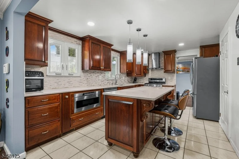 Unit for sale at 907 Mer-Edin Burg Rd, Hamilton Twp., NJ 08690-1203