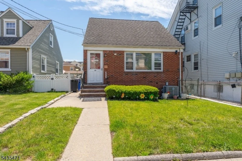 Unit for sale at 19 Albert St, North Arlington Boro, NJ 07031-5602