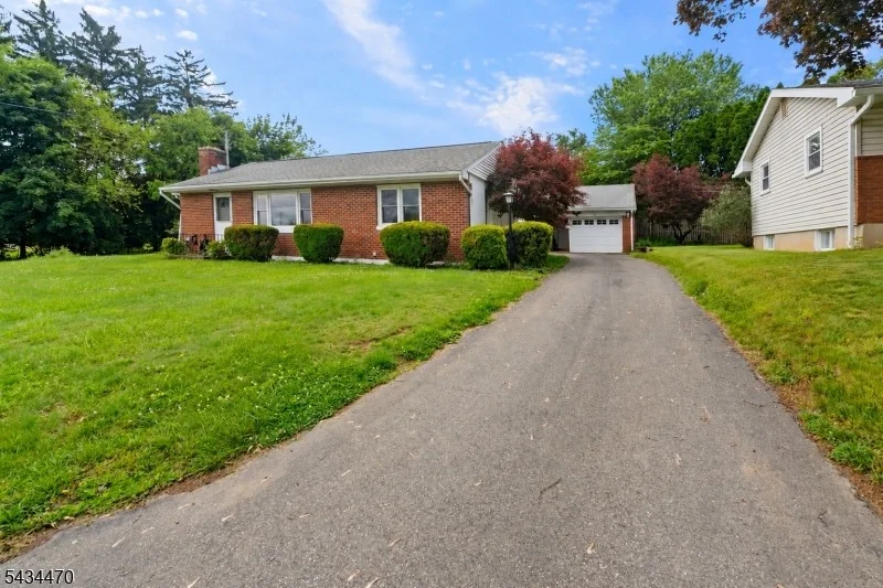 Unit for sale at 116 S 8Th St, Lopatcong Twp., NJ 08865-1830