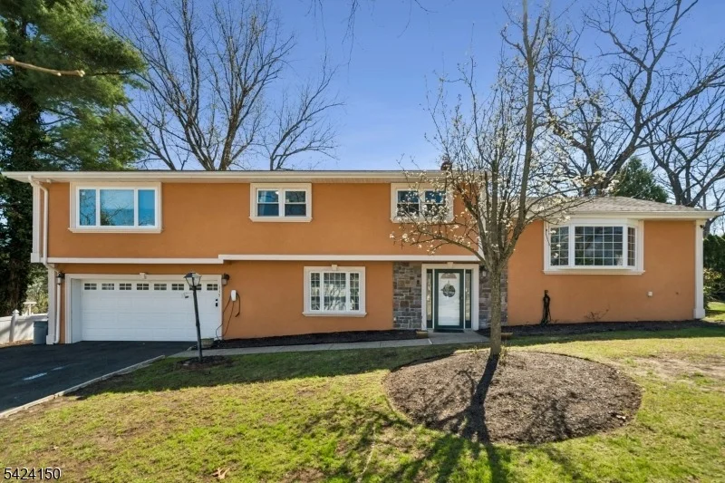 Unit for sale at 115 Birchwood Ter, Wayne Twp., NJ 07470-3836