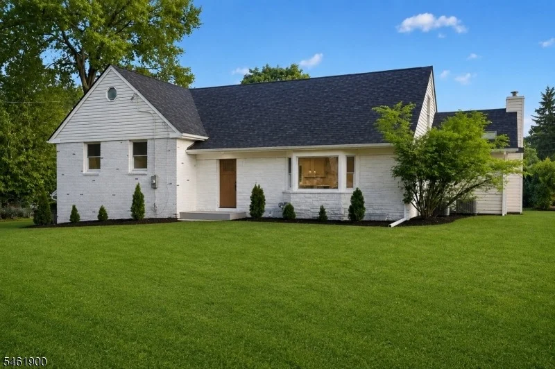 Unit for sale at 183 Jefferson Ave, Emerson Boro, NJ 07630-1235