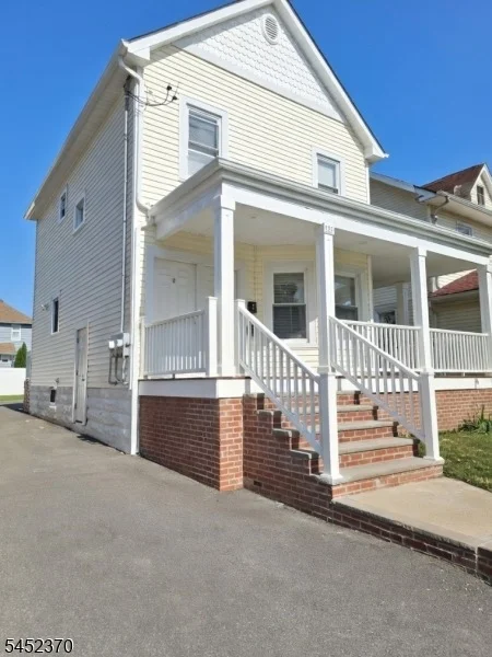 Unit for sale at 125 Dalton St, Roselle Park Boro, NJ 07204-2015