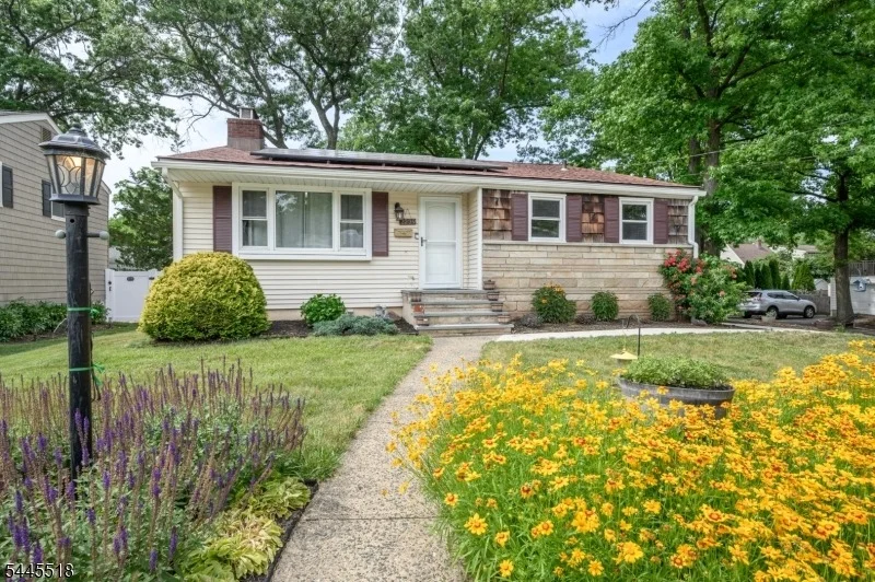 Unit for sale at 2239 Newark Ave, Scotch Plains Twp., NJ 07076-4672