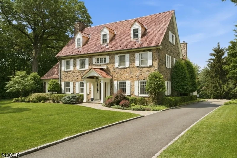 Unit for sale at 123 HIGHLAND AVENUE, Millburn Twp., NJ 07078