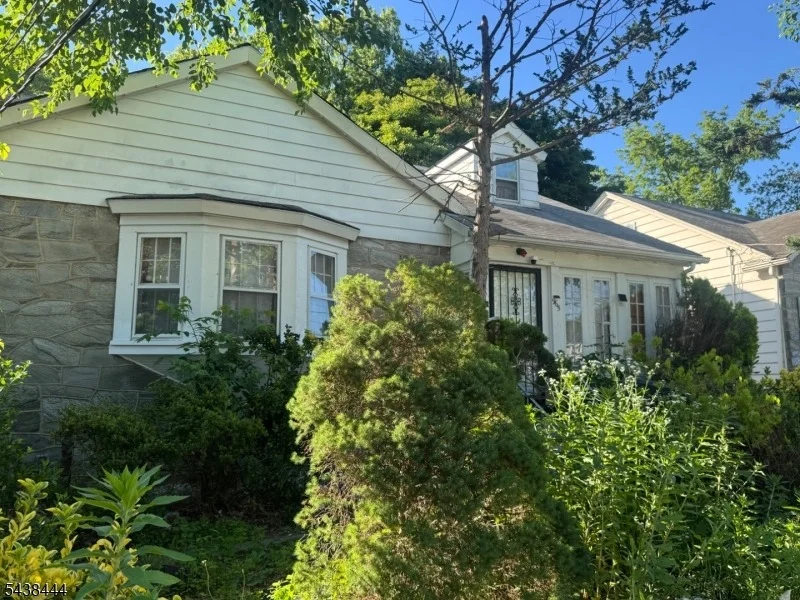 Unit for sale at 965 Liberty Ave, Union Twp., NJ 07083-6443