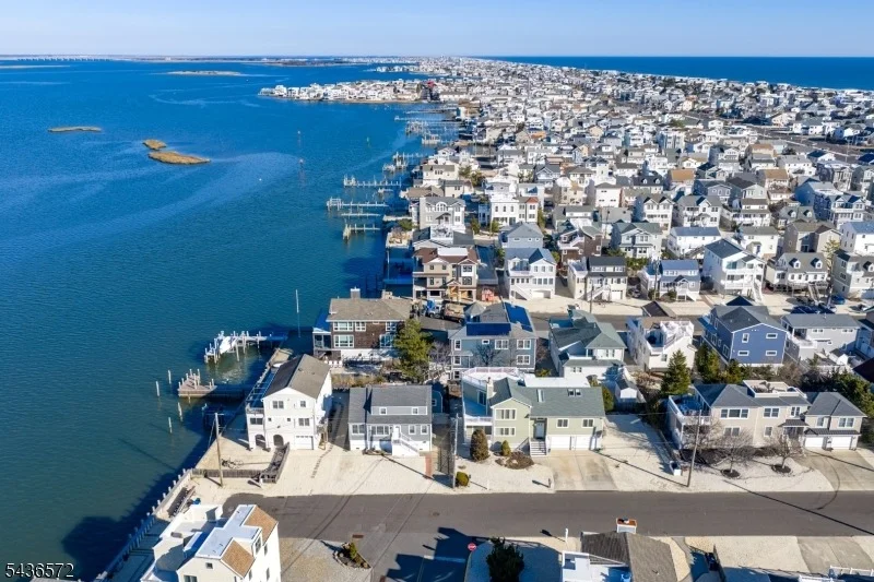 Unit for sale at 25 W Bayberry Dr, Long Beach Twp., NJ 08008-3378