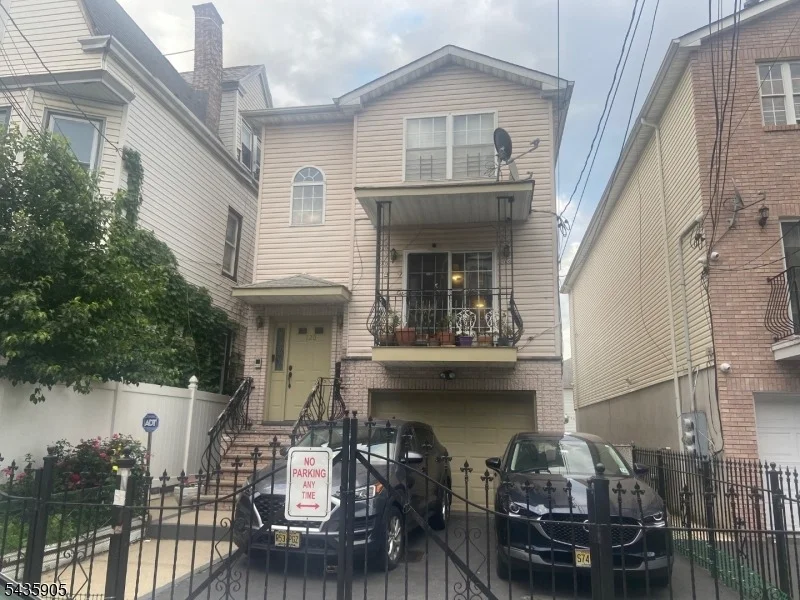 Unit for sale at 120 Seymour Ave, Newark City, NJ 07108-1720