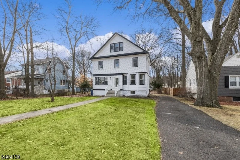 Unit for sale at 384 W PALISADE AVE, Englewood City, NJ 07631-2100