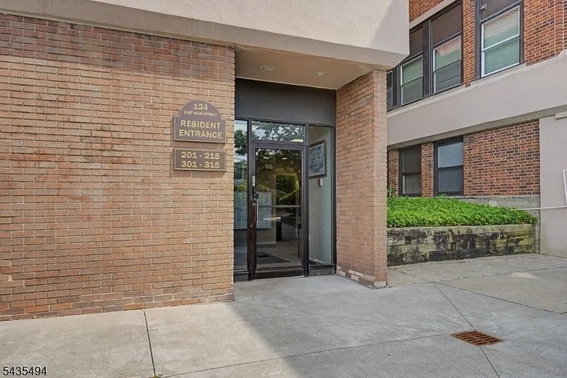 Unit for sale at 124 EAST MAIN STREET, Denville Twp., NJ 07834-2100
