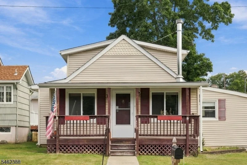 Unit for sale at 33 Schwarz Blvd, Jefferson Twp., NJ 07849-1514