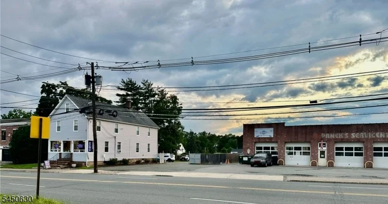 Unit for sale at 28 S Livingston Avenue, Livingston Twp., NJ 07039-3007