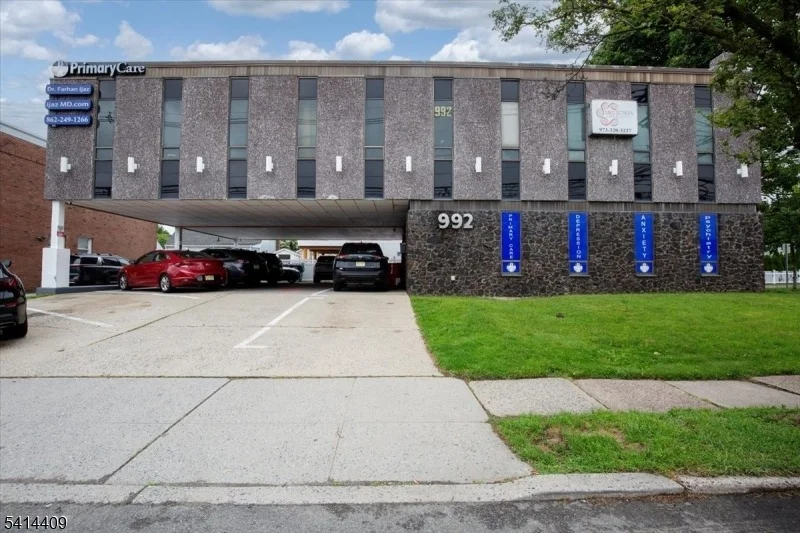 Unit for sale at 992 Clifton Ave, Clifton City, NJ 07013-3502
