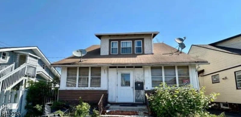 Unit for sale at 222 Jasper, Paterson City, NJ 07522-1935
