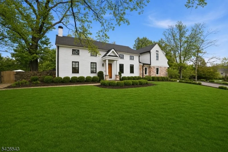 Unit for sale at 379 White Oak Ridge Rd, Millburn Twp., NJ 07078-1231