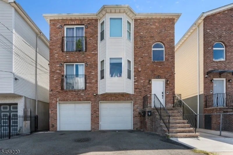 Unit for sale at 33 Pierce St, Newark City, NJ 07103-1716