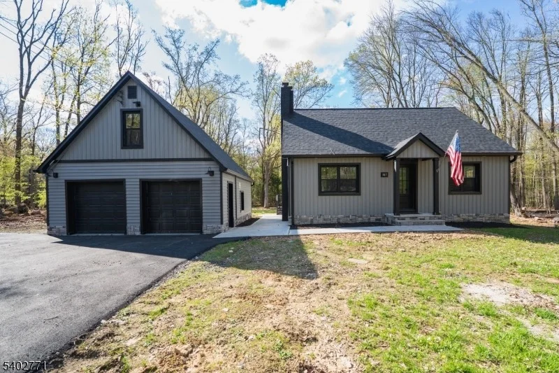 Unit for sale at 347 Zion Rd, Hillsborough Twp., NJ 08844-2513