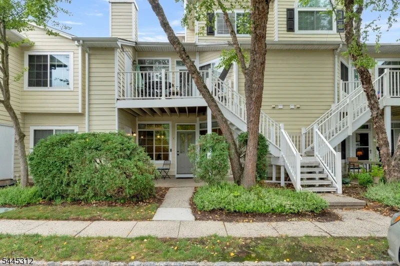 Unit for sale at 3 Wescott Road, Bedminster Twp., NJ 07921-2021