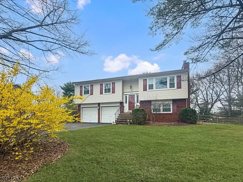Unit for sale at 85 Powderhorn Dr, Lopatcong Twp., NJ 08865-2231
