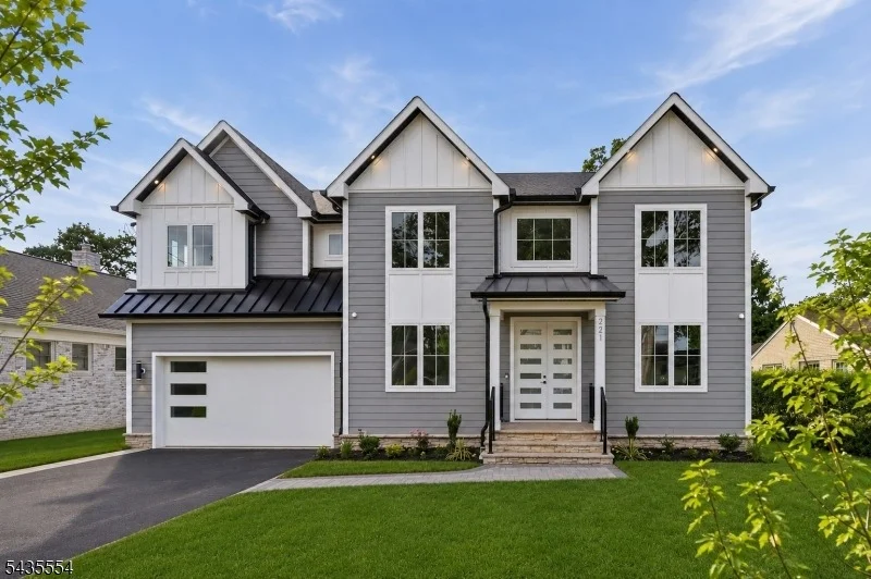 Unit for sale at 221 Delaware St, Westfield Town, NJ 07090-1720