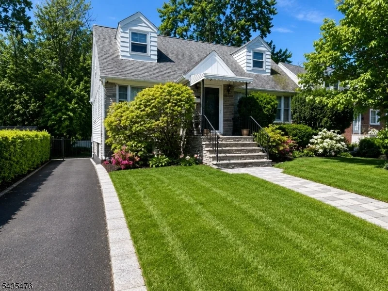 Unit for sale at 176 Mount Pleasant Ave, West Orange Twp., NJ 07052-4805
